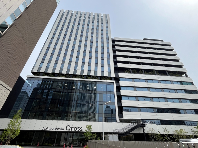 未来医療国際拠点（Nakanoshima Qross）